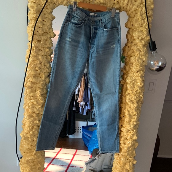 GRLDFRND Karolina light wash distressed denim size 28 - Picture 1 of 1